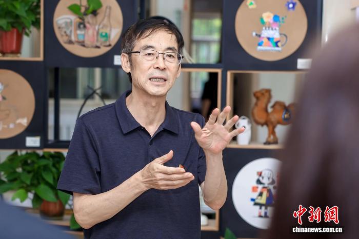 狗子28：您的专属数字娱乐伙伴 - 狗子28